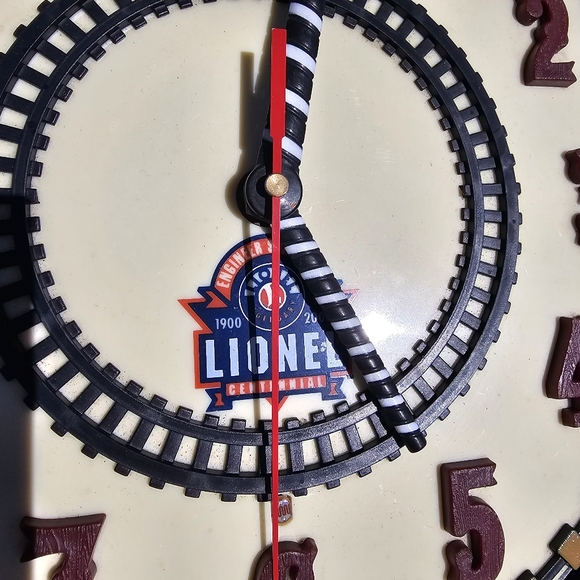 Lionel Train Clock Centennial 1900 2000 - Picture 4 of 7